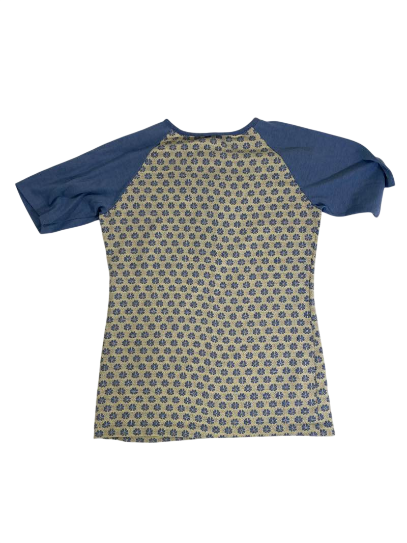Fashion Wagon  Vintage Floral Henley Top Vintage