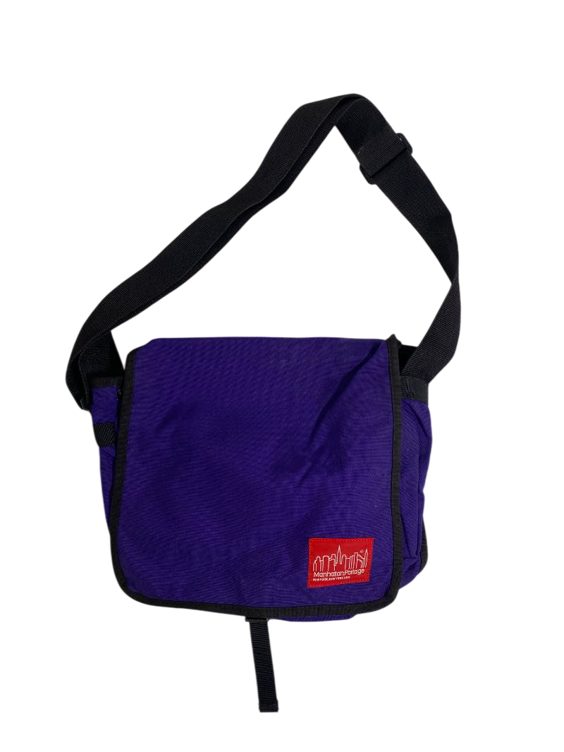 Manhattan Portage Compact messenger bag Handbags