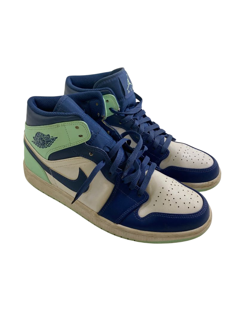 Nike Air Jordan High-Top Sneakers Sneakers