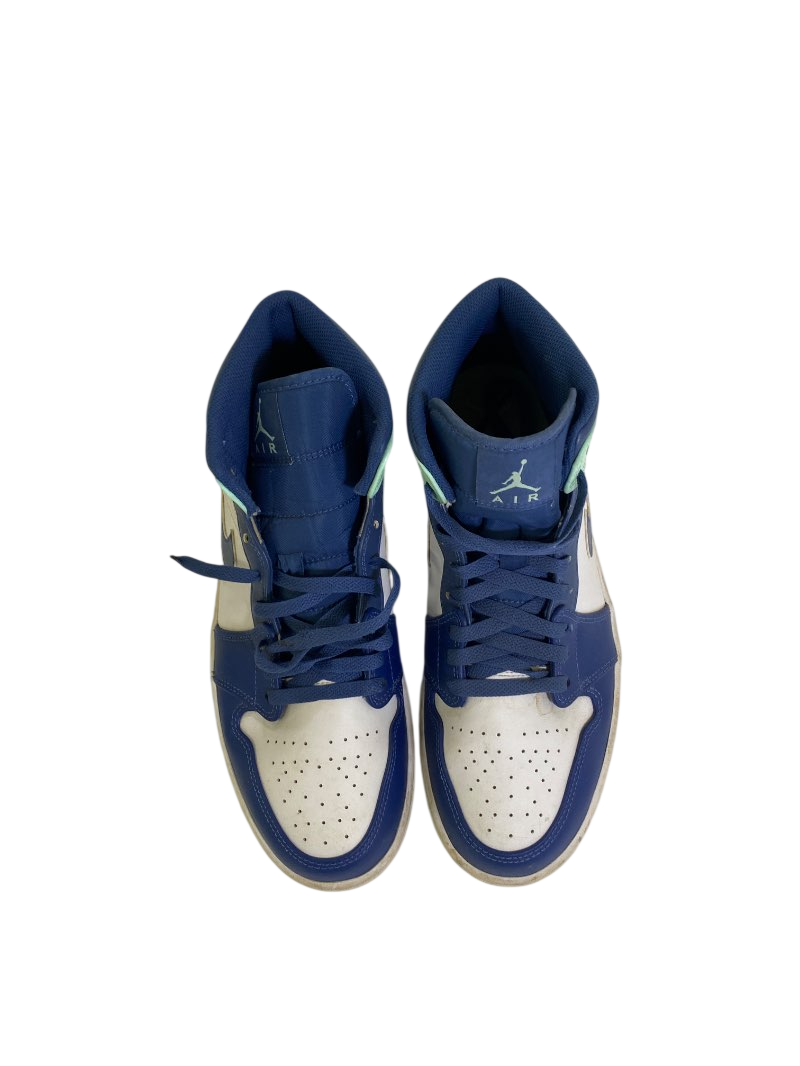 Nike Air Jordan High-Top Sneakers Sneakers