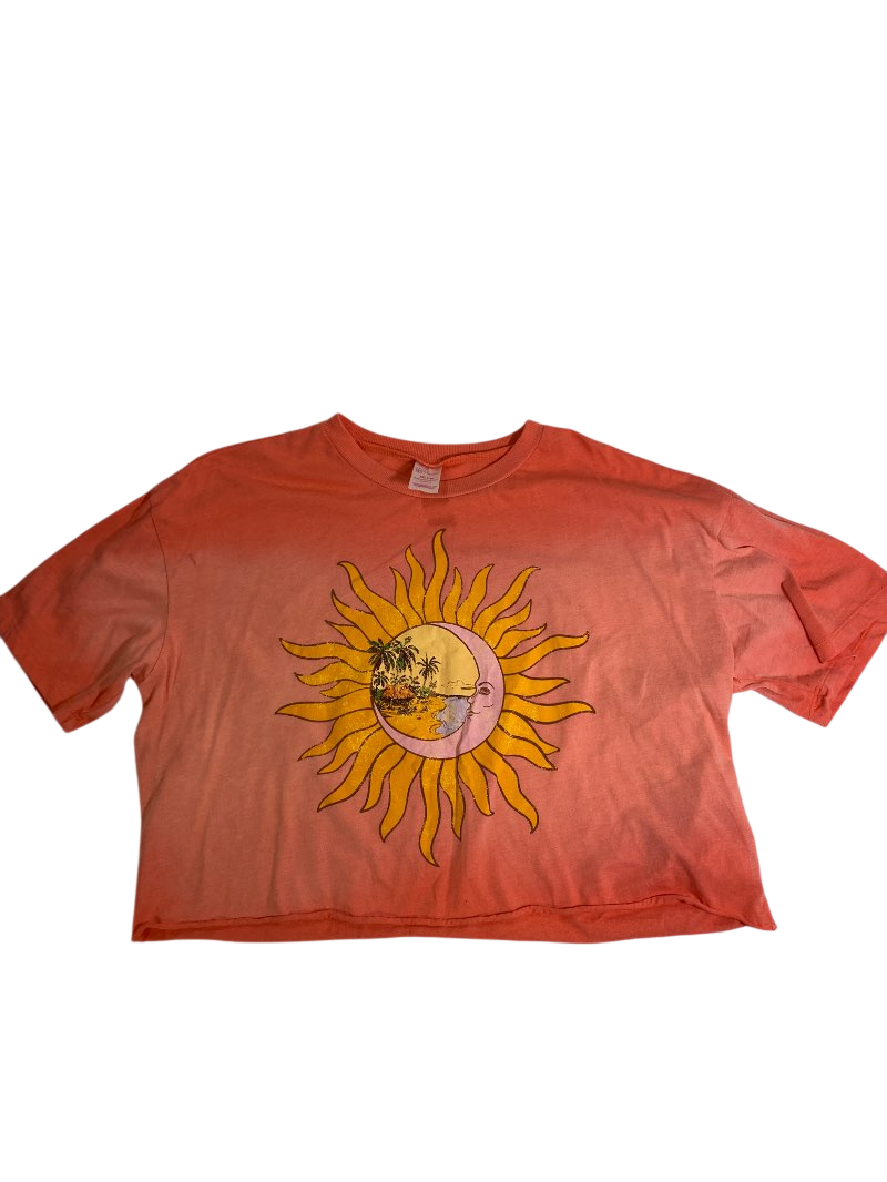 No Boundaries  Graphic Cropped Tee Short Sleeves