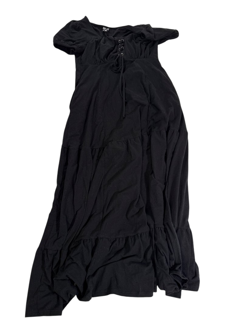Hot Topic Short sleeve tiered Dresses