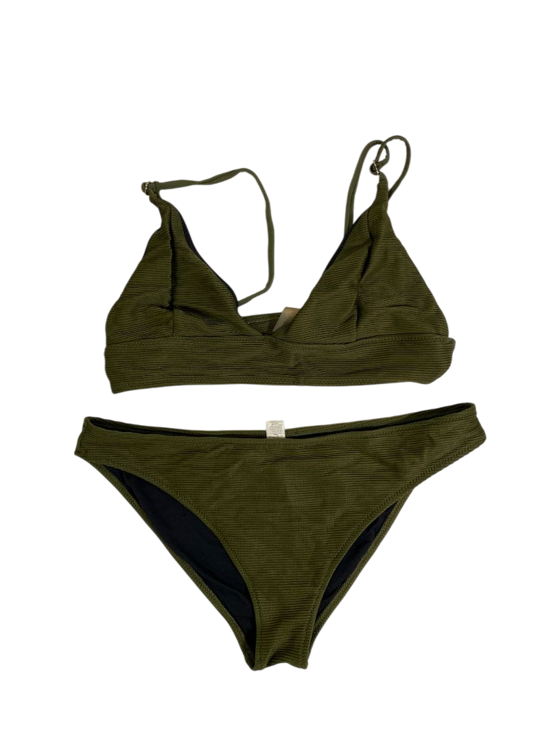 Cup She Triangle Top Bikini Swimwear