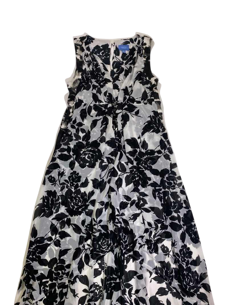 Simply Vera Wang  Sleeveless floral midi Dresses