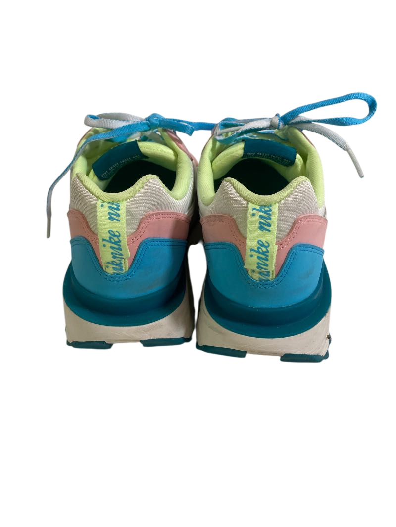 Nike Low-top sneakers Sneakers