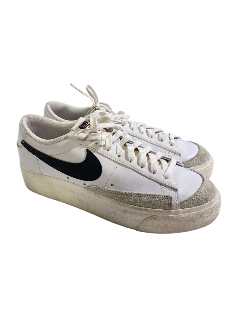 Nike  Low-top sneakers Sneakers