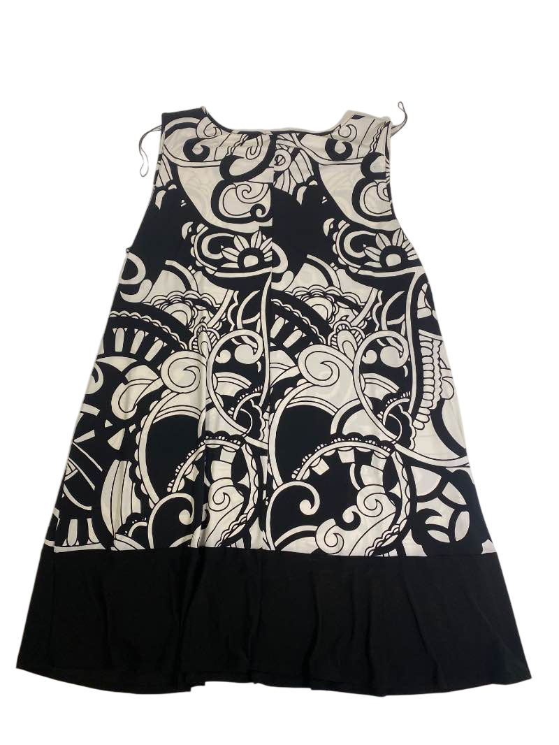 Ronni Nicole Sleeveless printed dress Dresses