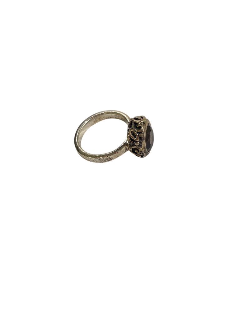 None Oval gemstone ring Jewelry