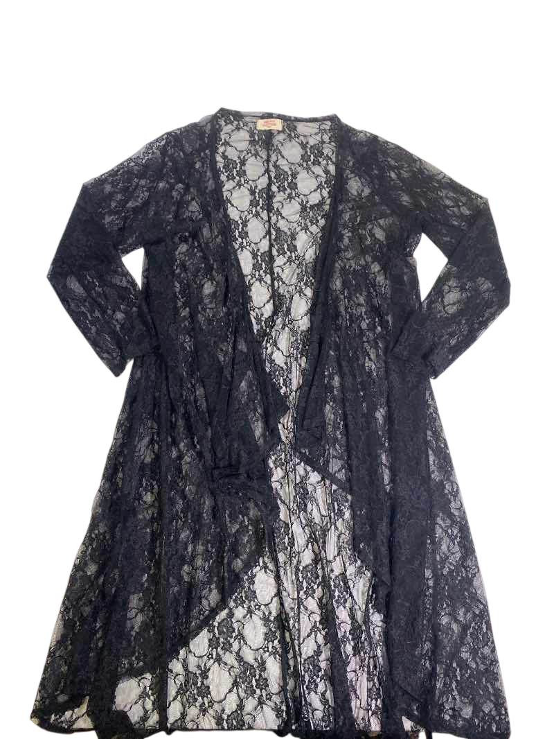 Red Dot Boutique  Lace overlay cardigan Dresses
