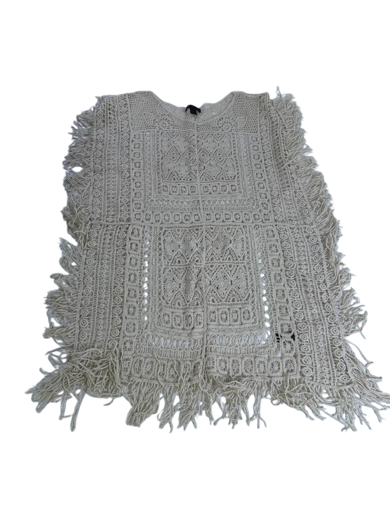Elzera Fringed crochet top Short Sleeves