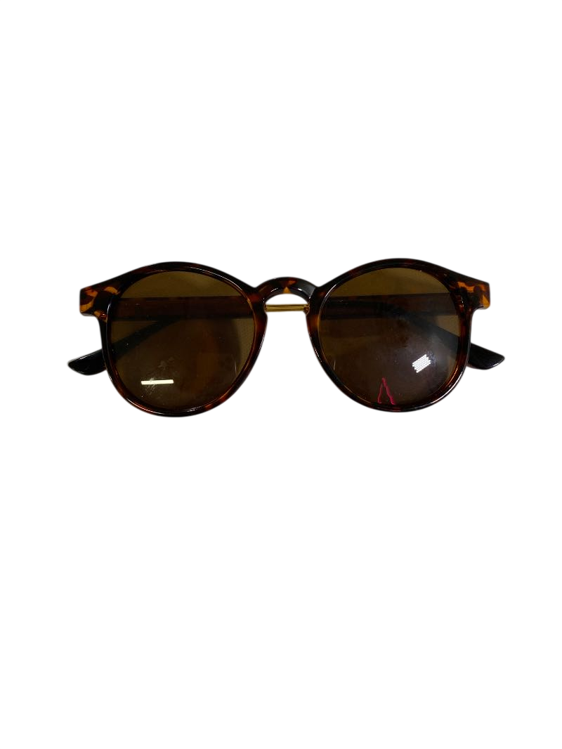 None Round Frame Sunglasses