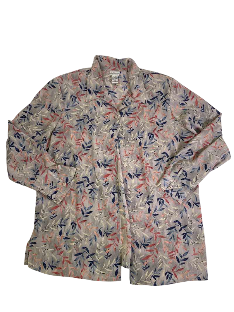 Modern Essentials  Vintage Button-Up Shirt Vintage