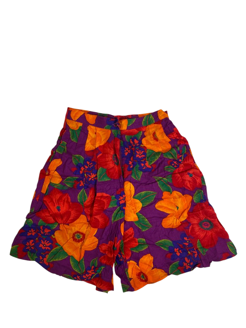Nouveau  Vintage Floral Shorts Vintage
