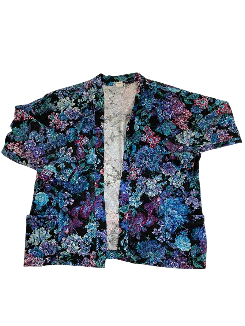 Queen Plaza  Vintage floral jacket Vintage