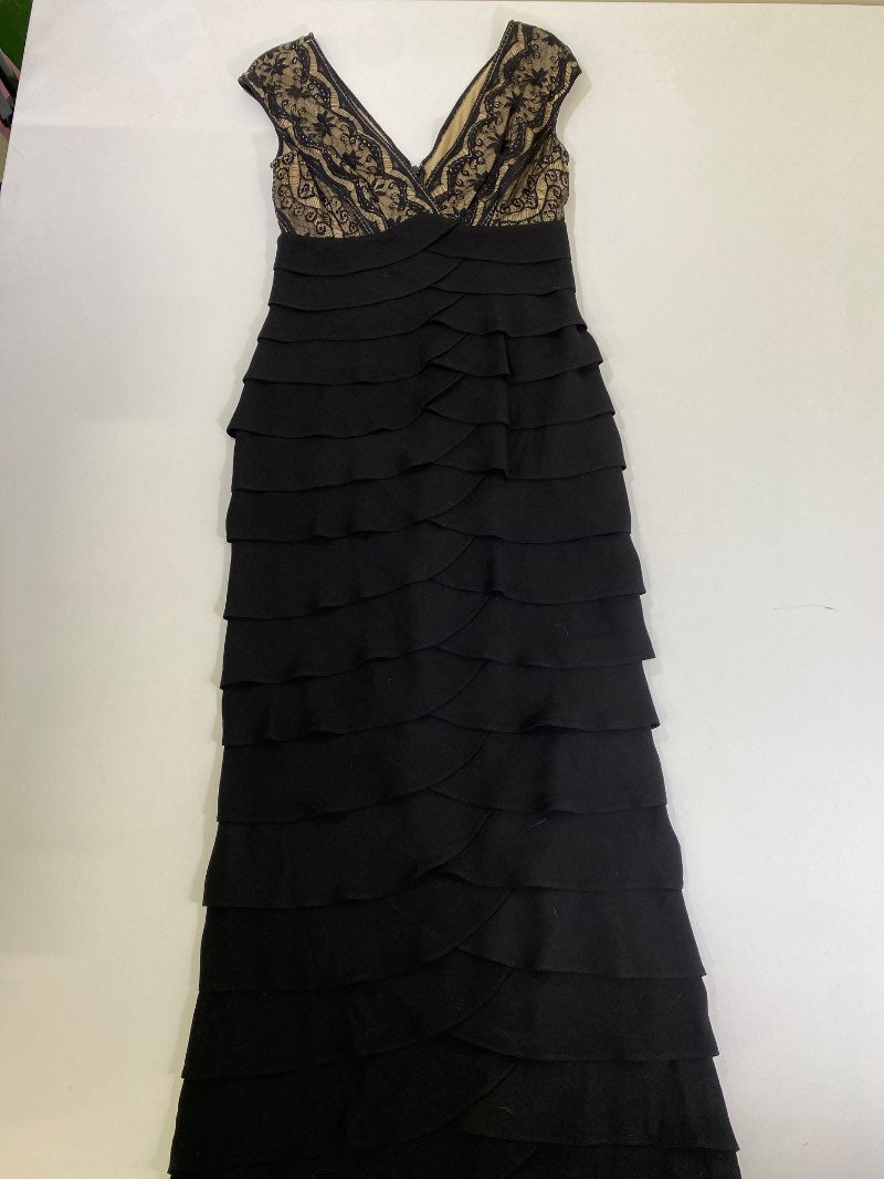 Jessica Howard  Lace Bodice Dresses