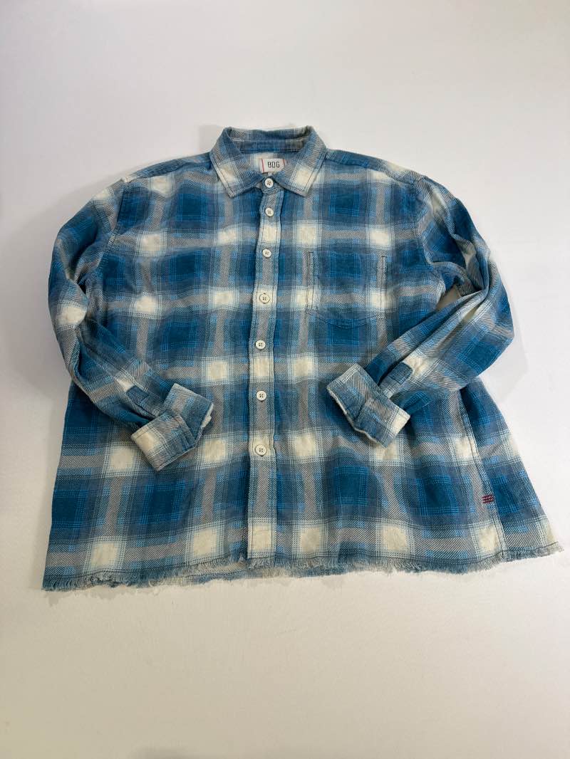 BDG Frayed Plaid Shirt Long Sleeves