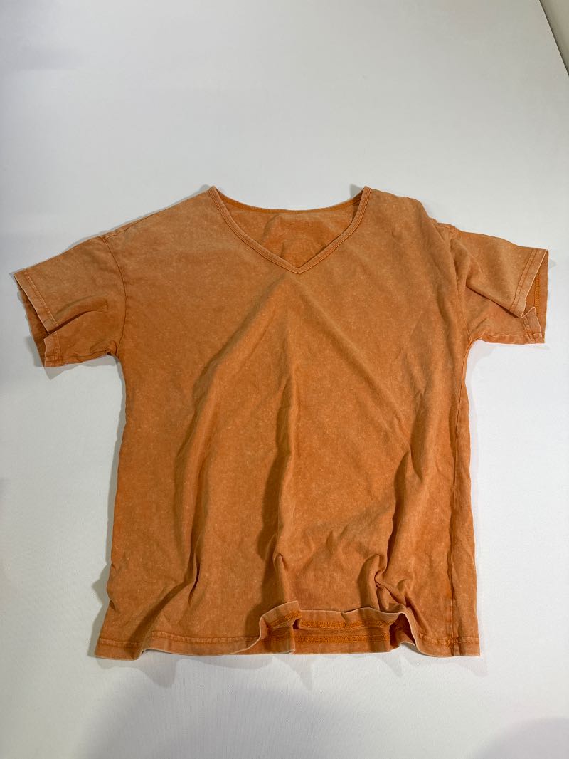 V-Neck T-Shirt Short Sleeves