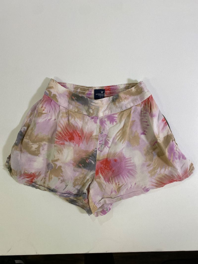 American Eagle  Flowy Patterned Shorts