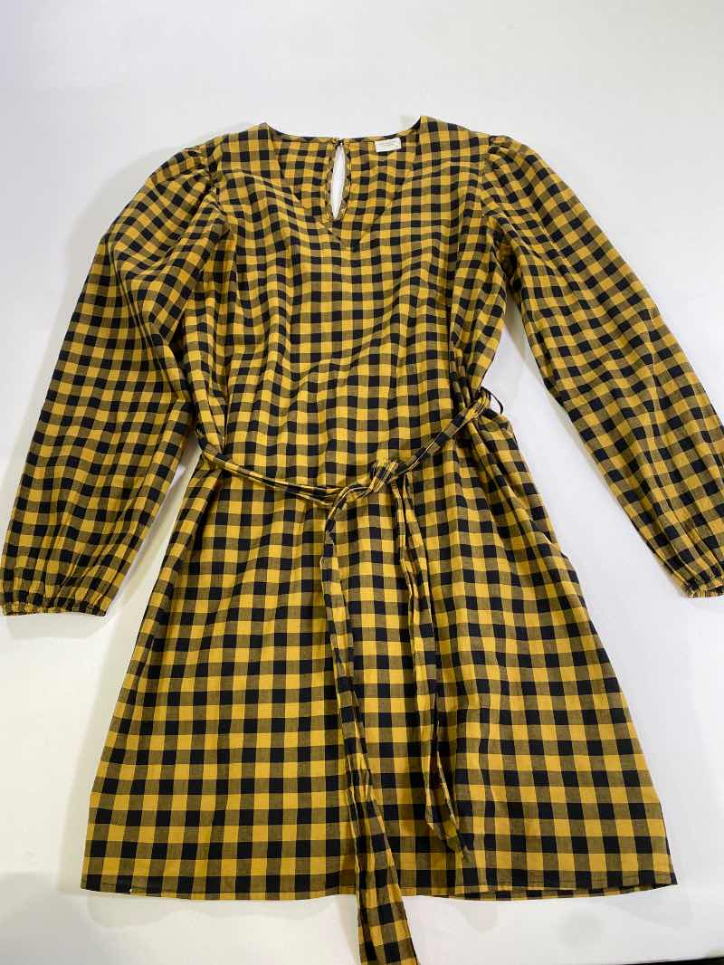 Jacqueline de Yong Checkered Long-Sleeve Dresses