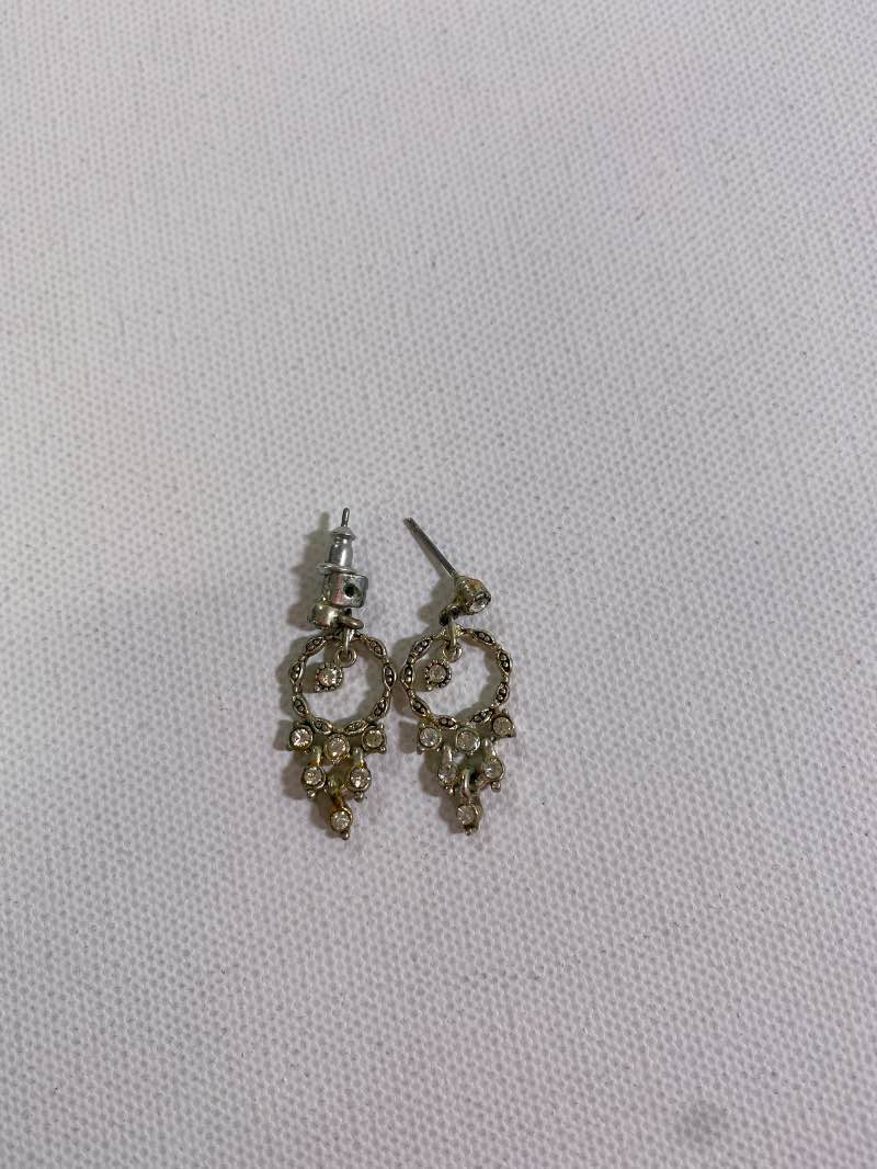 None Crystal Drop Jewelry