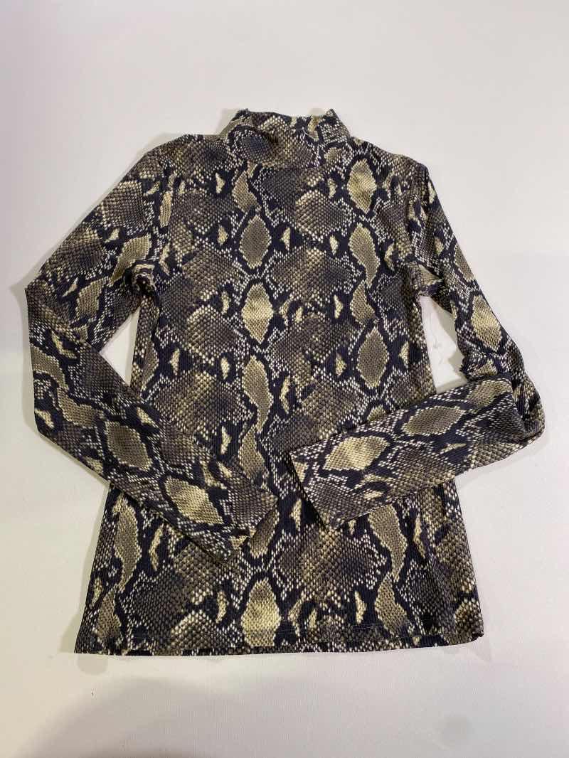 No Boundaries  Turtleneck Long Sleeves