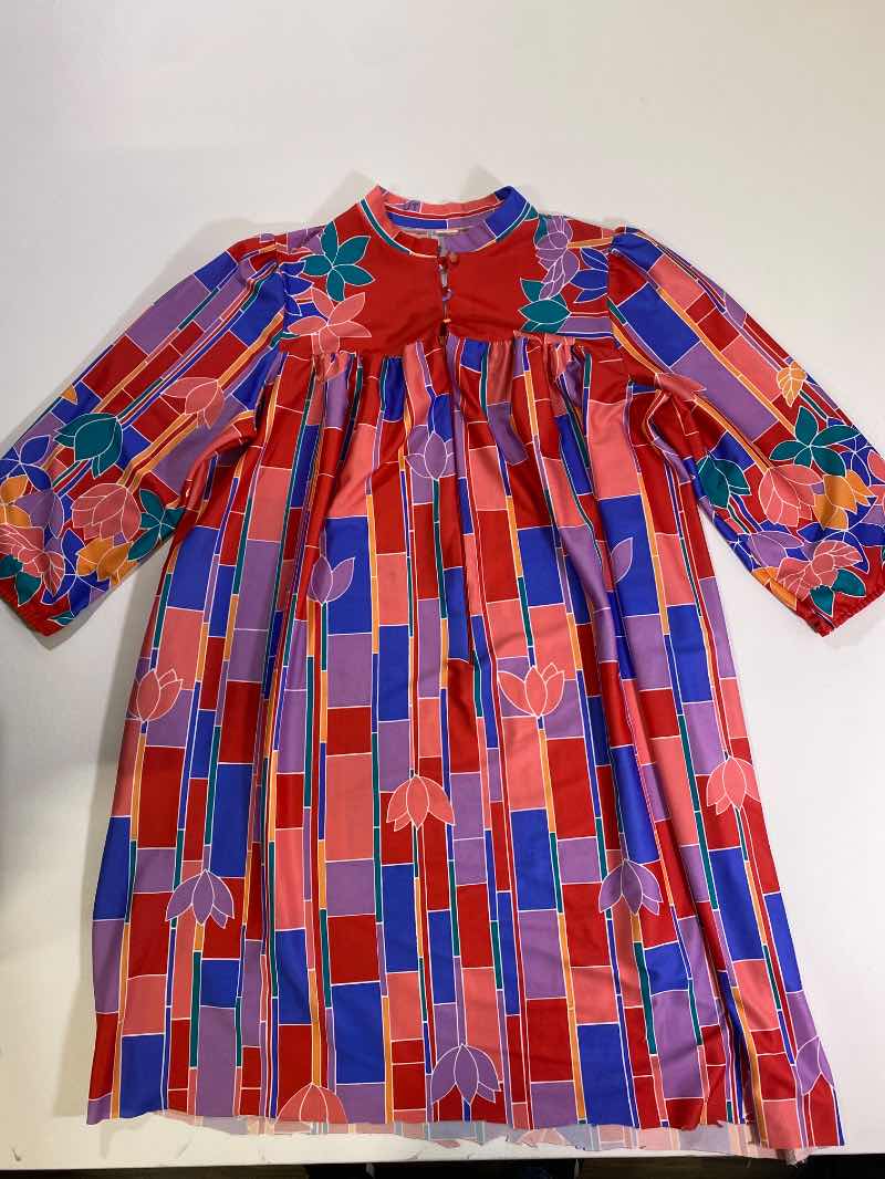 None Retro Floral Tunic Vintage