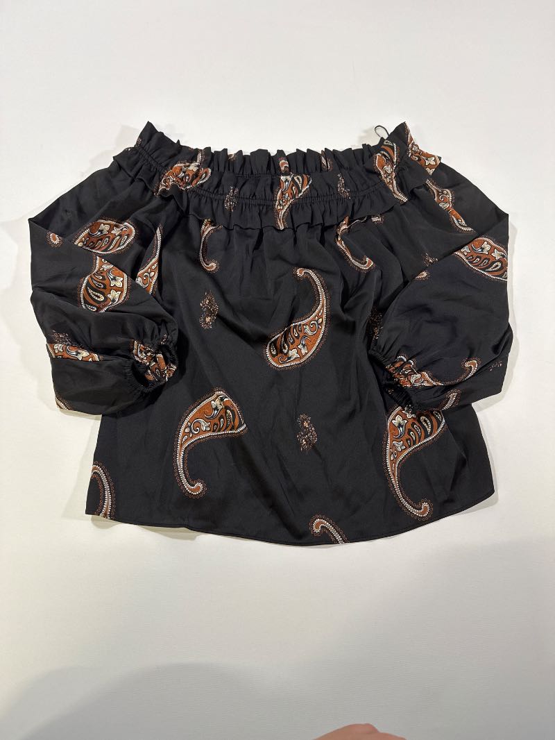 Ryeglass Off-Shoulder Long Sleeves