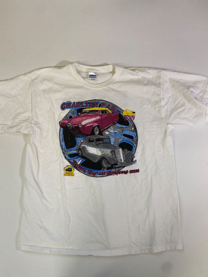 Gildan  Vintage Graphic T-Shirt Vintage