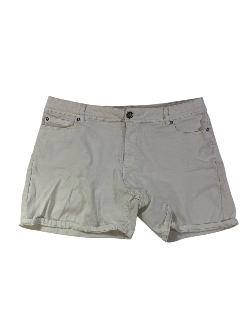 EST 1946 Mid-Rise Denim Shorts