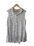 11.1 Tylho Button-Down Sleeveless Tanks