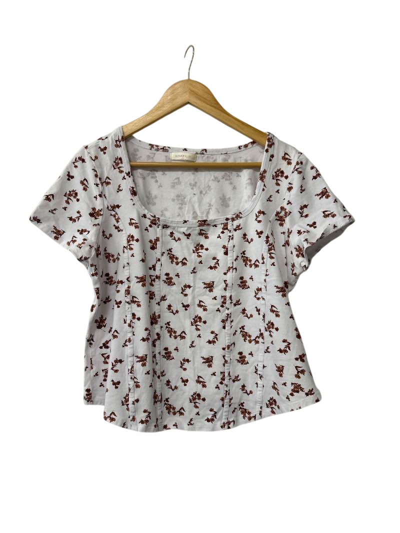 Ultra Flirt Square Neck Short Sleeves