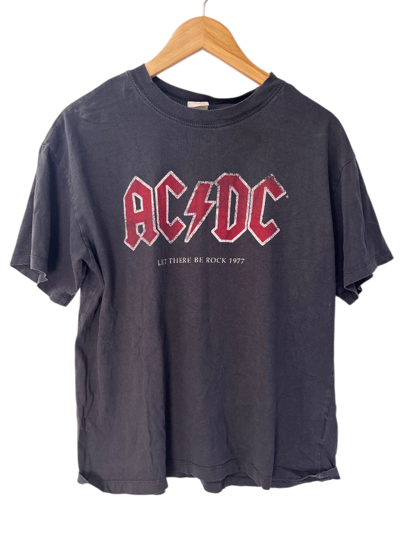 H&M Graphic Tee Short Sleeves