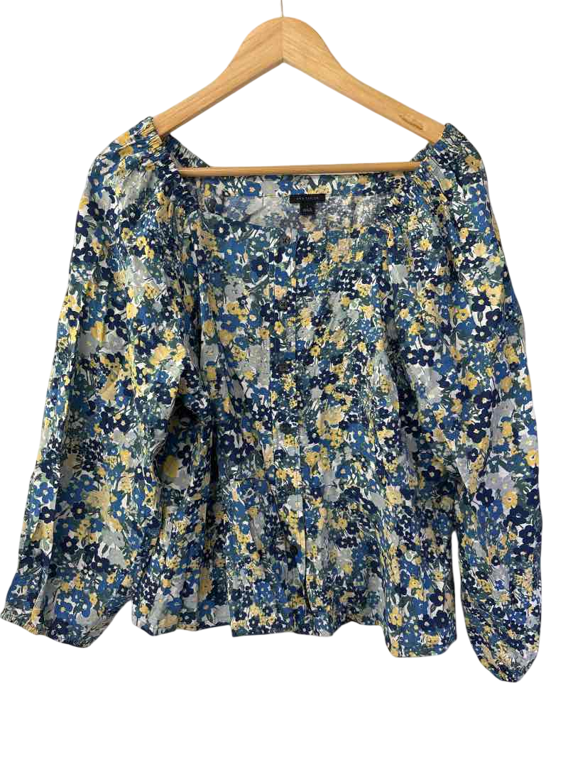 Ann Taylor  Flowy Printed Long Sleeves
