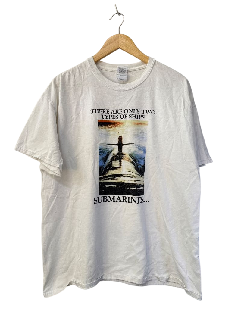 Gildan Vintage Graphic Tee Vintage