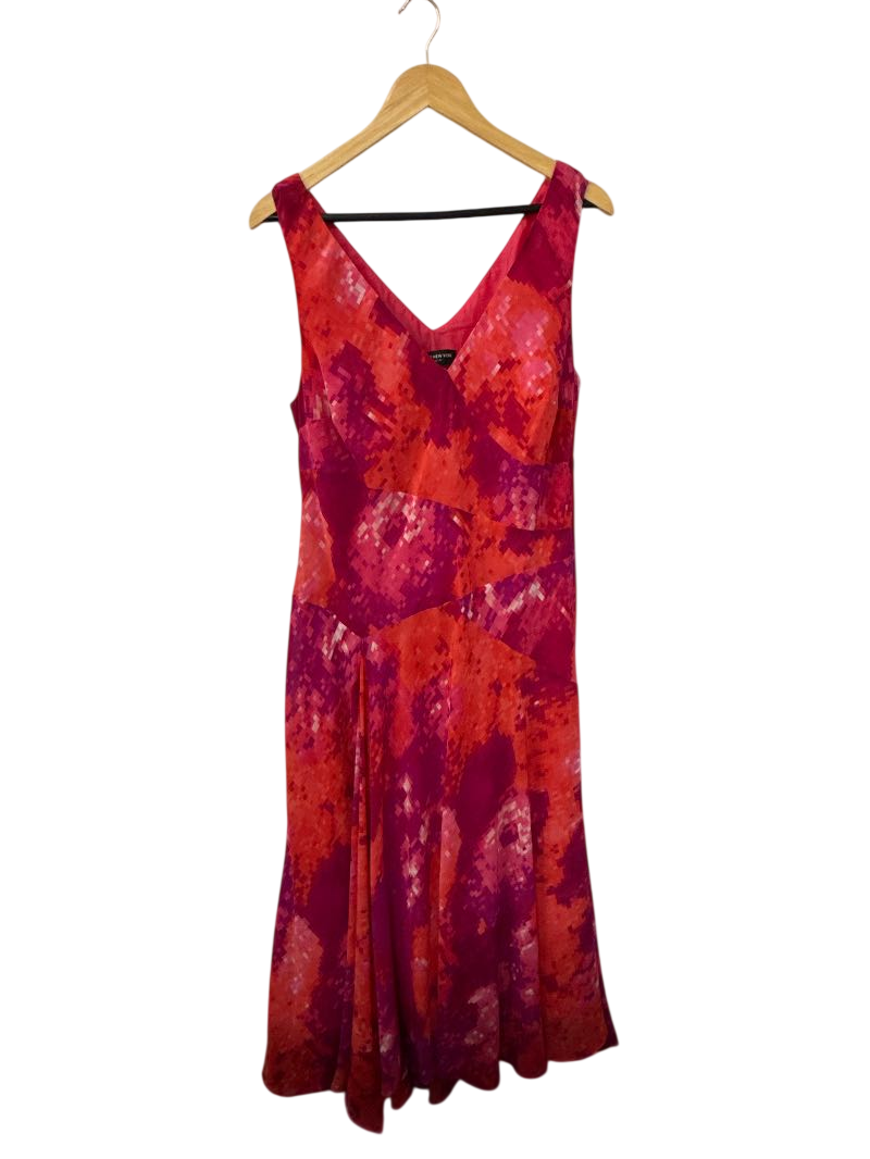 Jones New York  V-Neck Sleeveless Dresses
